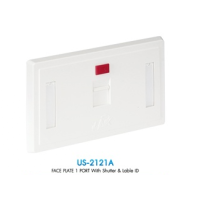 FACE PLATE 1 PORT With Shutter & Label ID (White) หน้ากากมี SHUTTER และป้ายชื่อ รุ่น US-2121A